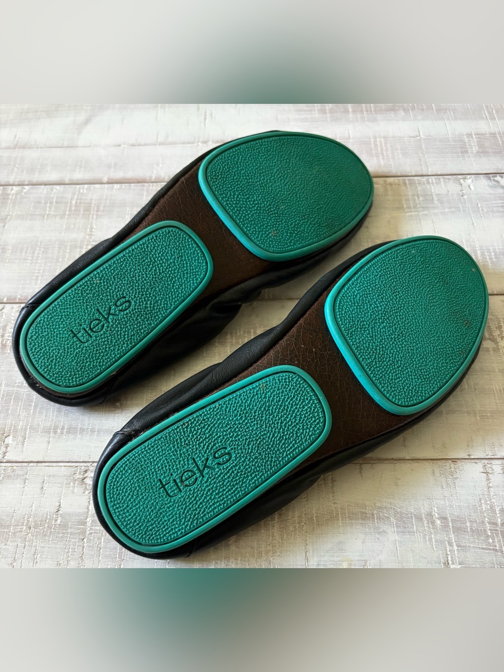 Tieks Black Leather flats - Picture 4 of 4